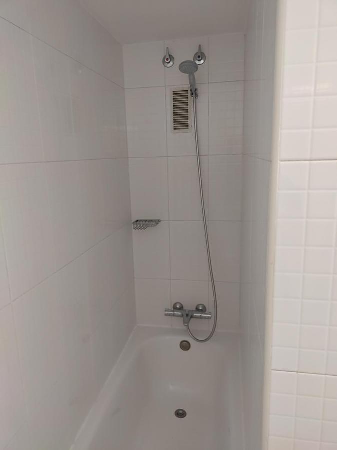 Luxury Apartment Accommodation, Next To Beach & Train Station Calella Zewnętrze zdjęcie